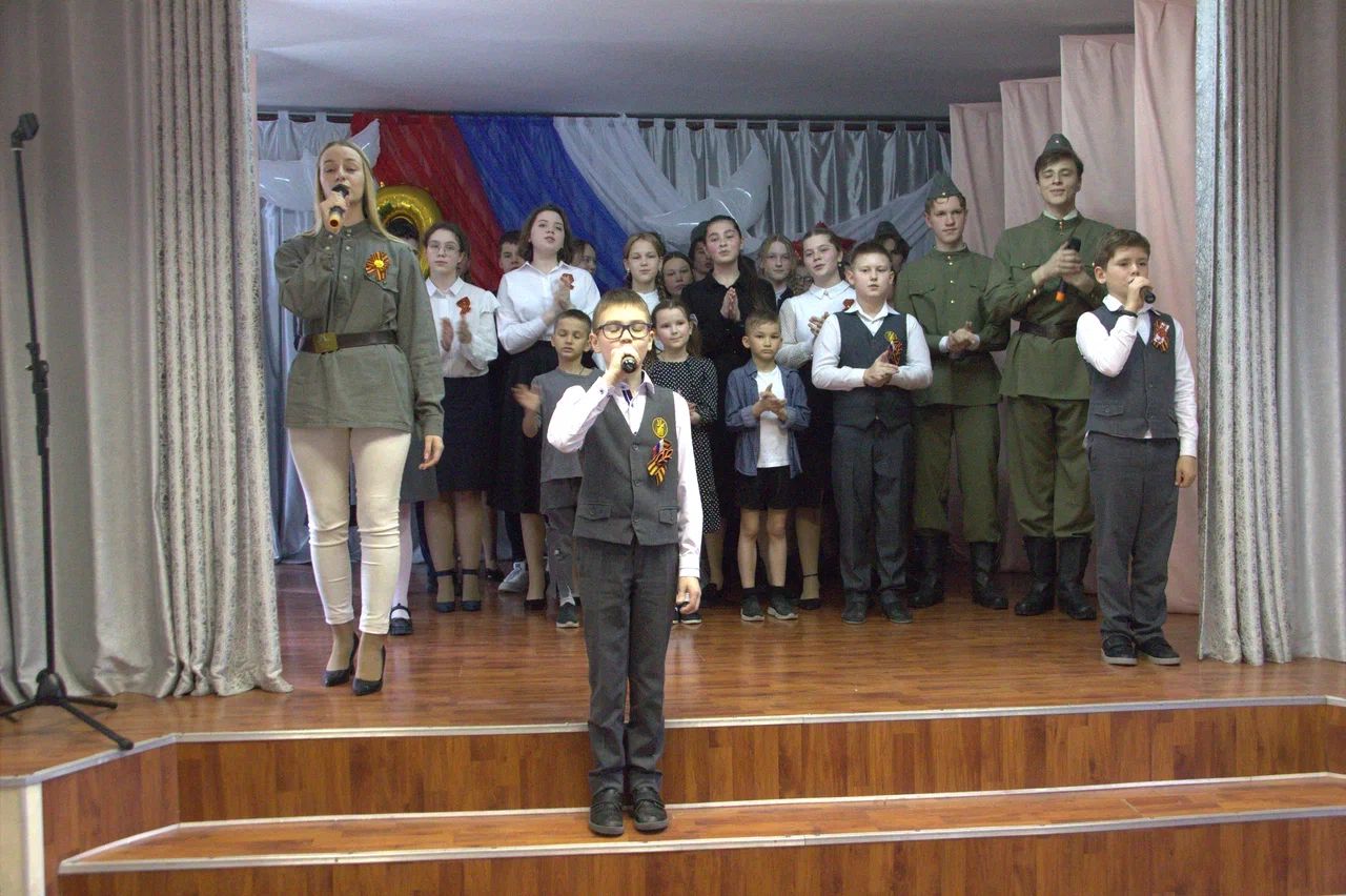 Театрализованное представление, посвященное Дню Победы, прошло в ТОГАОУ «Мичуринский лицей».