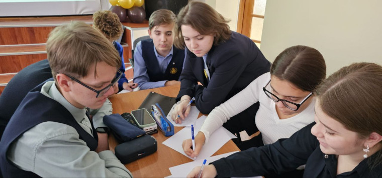 Воспитанники Мичуринского лицея приняли участие в образовательном интенсиве по развитию «мягких/гибких навыков».